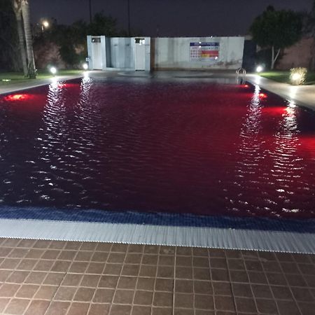 Appartement Haut Standing Vu Piscine Marakeş Dış mekan fotoğraf